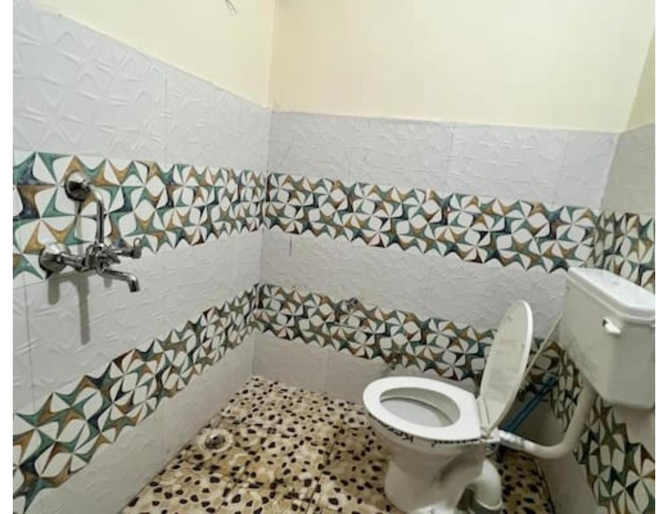 The Amogha Palace Homestay Joshīmath Exterior foto